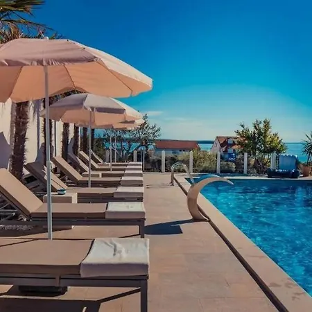 Family-friendly With Swimming Pool Mandre, Pag - 24196