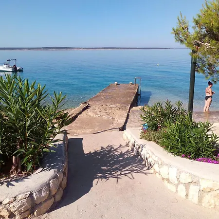 Family-friendly With Swimming Pool Mandre, Pag - 24196 公寓