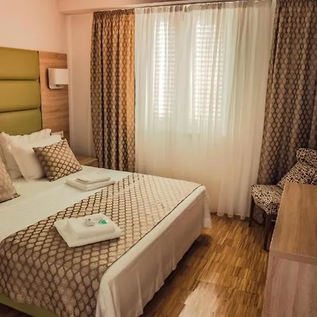Family-friendly With Swimming Pool Mandre, Pag - 24196