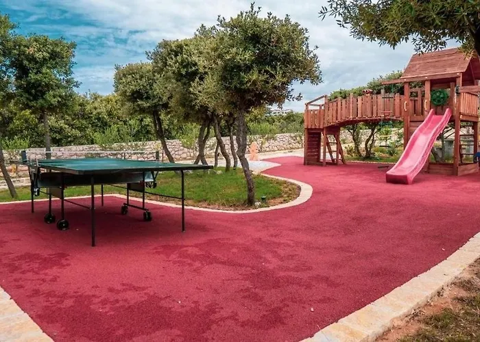 Family-friendly With Swimming Pool Mandre, Pag - 24196 Apartment